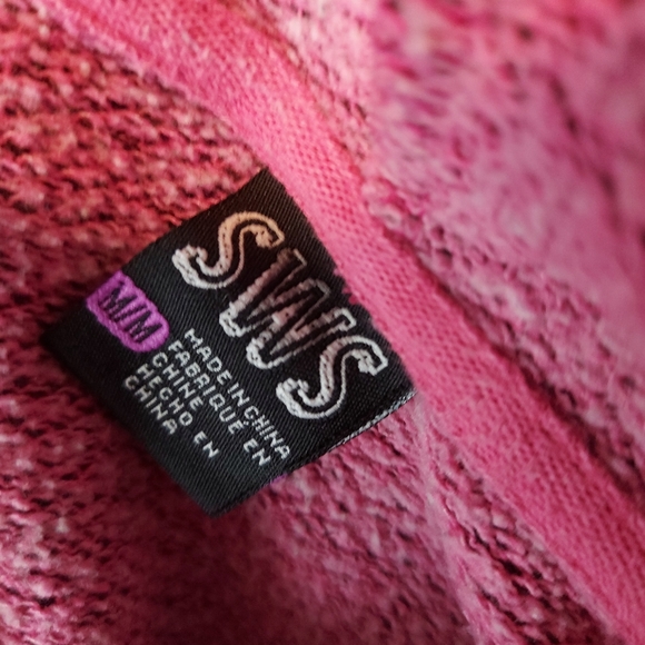 Cute sweater - Picture 2 of 3